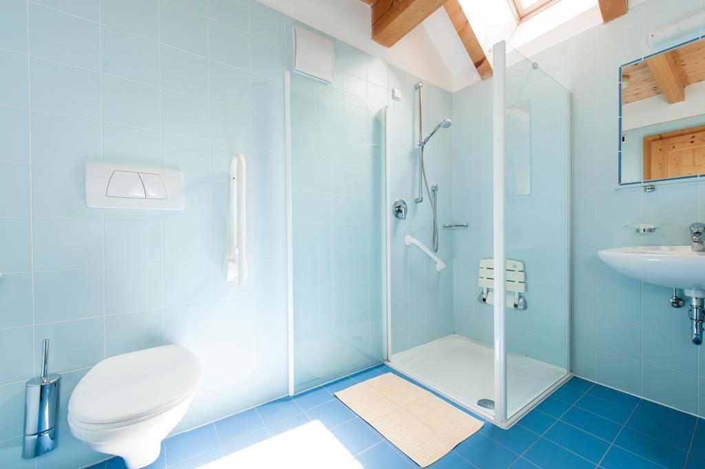 Residence Pichlerhof Rasun di Sopra Room photo
